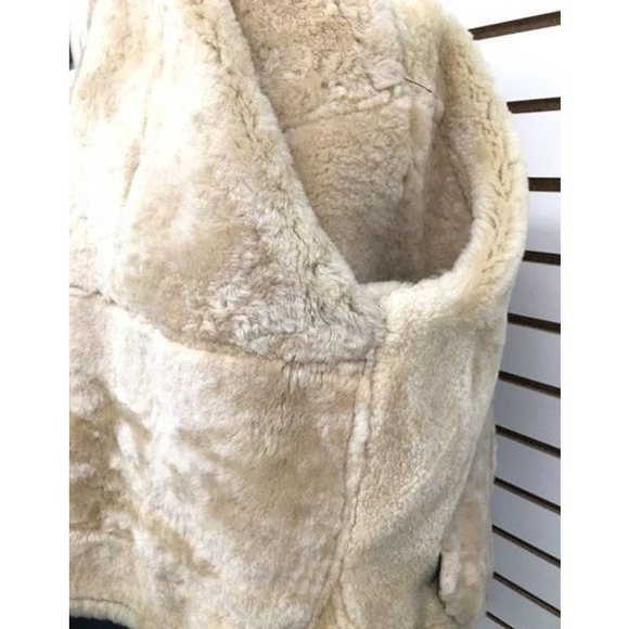 COPY - Vintage Calafate Aviation Women's Bomber Jacket - Picture 11 of 13